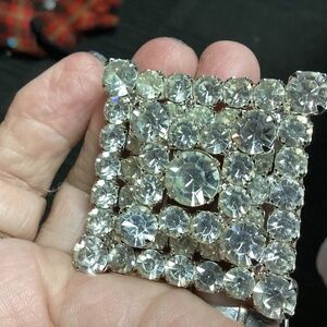 RHINESTONE STUNNING SQUARE BROOCH. HUGE WEISS? KRAMER OF NY ????